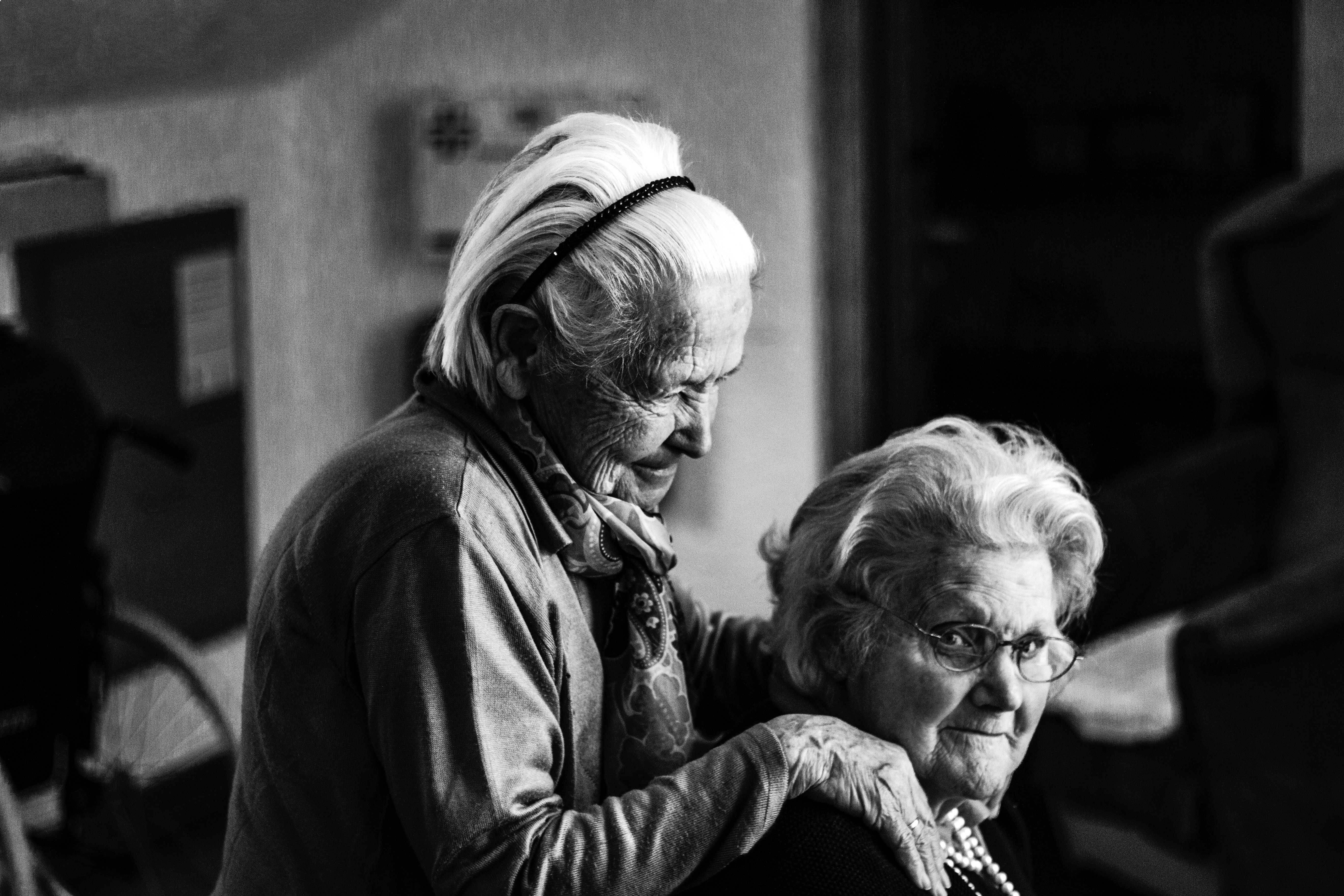 The age and gender dimension of informal caregiving